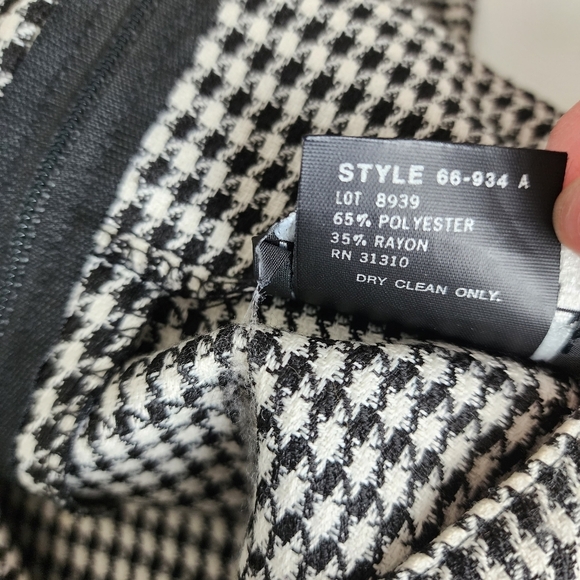 BY CHOICE x VINTAGE 90’s houndstooth mini skirt black white‎ 9 - Picture 6 of 9